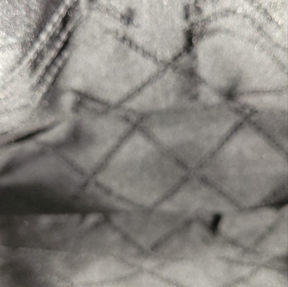 GUC MK FAUX FUR LARGE CLUTCH - Picture 7 of 9